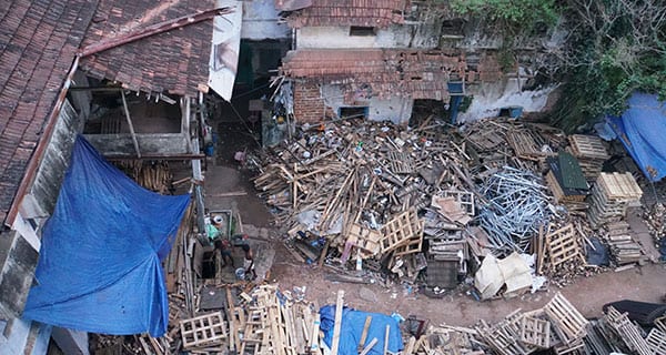 The squalid, stifling slums of Mumbai