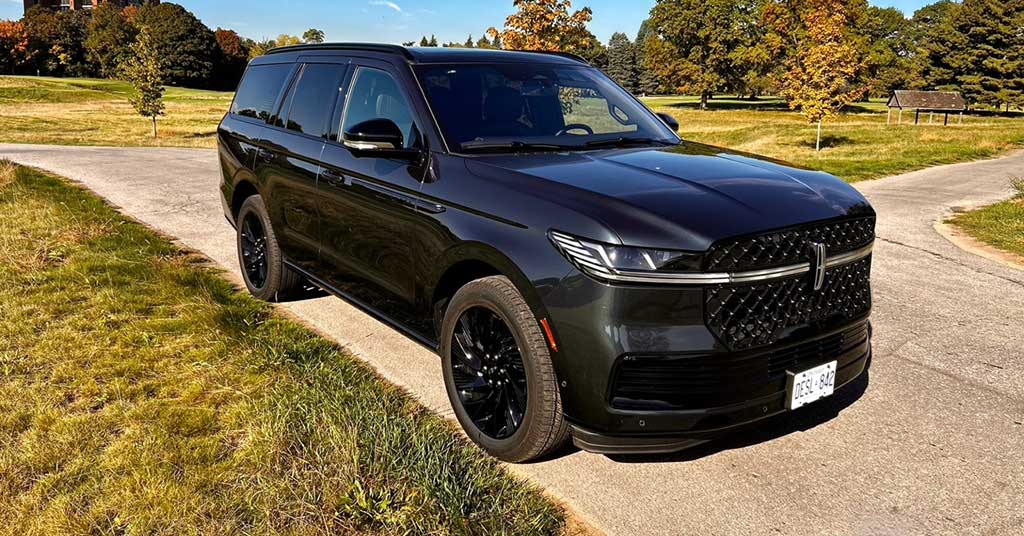 Lincoln Navigator L defines full-size luxury SUV