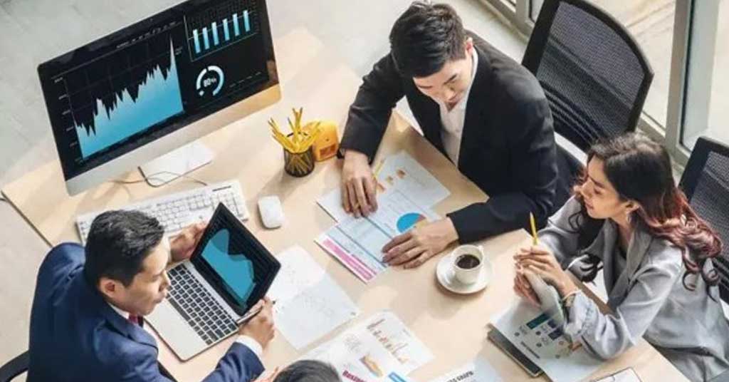 What a struggling church can teach business owners